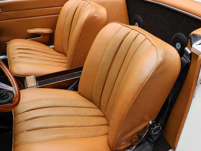 Mercedes 230 sl pagode 1967 - afbeelding 24 van  53