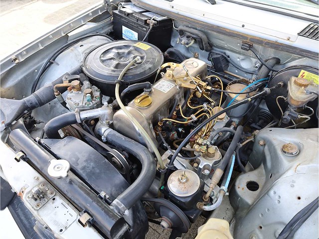 Mercedes 240 d w123 1979 - afbeelding 10 van  13