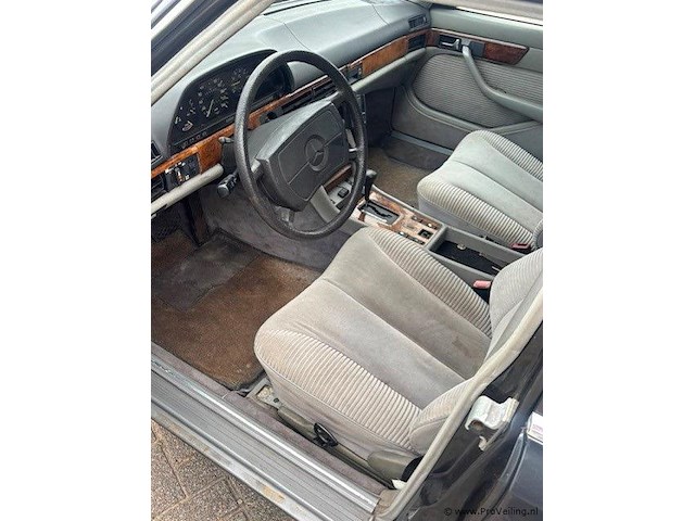 Mercedes 500 sel – unieke schuurvondst - afbeelding 8 van  11