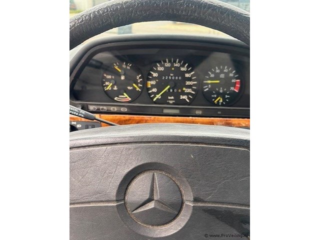 Mercedes 500 sel – unieke schuurvondst - afbeelding 10 van  11