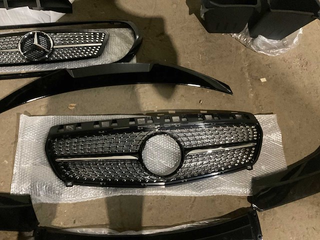 Mercedes accesoires bodykit - afbeelding 3 van  6