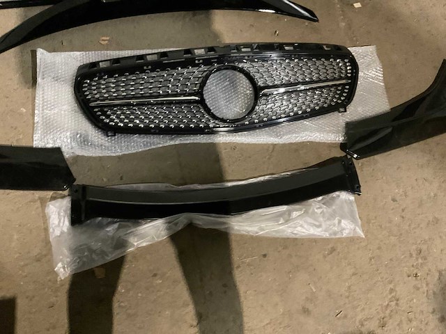 Mercedes accesoires bodykit - afbeelding 5 van  6