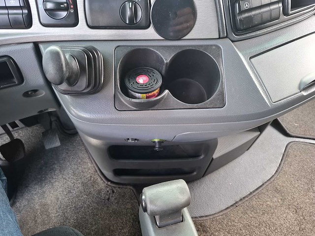 Mercedes actros 1844 4x2 trekker mercedes vrachtwagen - afbeelding 12 van  24