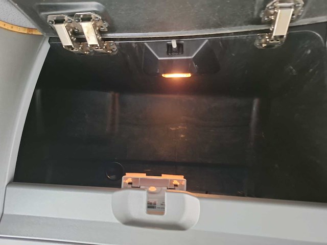 Mercedes actros 1844 4x2 trekker mercedes vrachtwagen - afbeelding 21 van  33