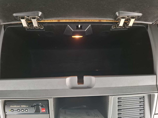 Mercedes actros 1844 4x2 trekker mercedes vrachtwagen - afbeelding 8 van  28
