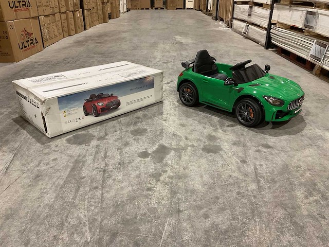 Mercedes amg gt r groen elektrische kinderauto - afbeelding 12 van  59