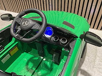 Mercedes amg gt r groen elektrische kinderauto - afbeelding 30 van  59