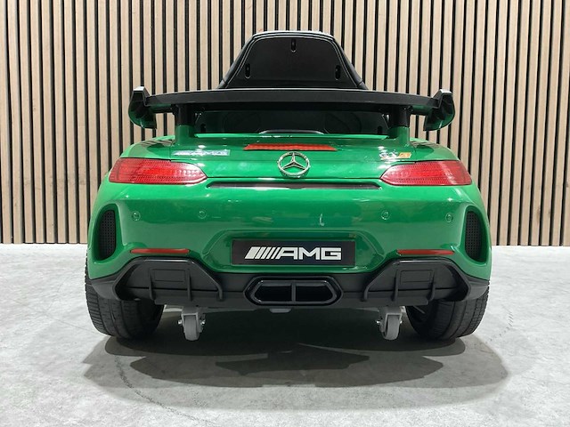 Mercedes amg gt r groen elektrische kinderauto - afbeelding 24 van  42