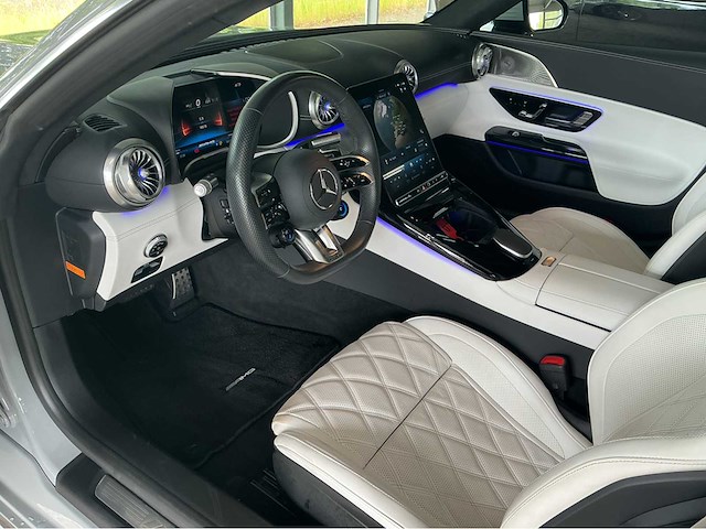 Mercedes amg gt43 | 3.0 turbo | 2024 | 362 pk | amg dynamic plus | 19.000 km | btw auto - afbeelding 19 van  41
