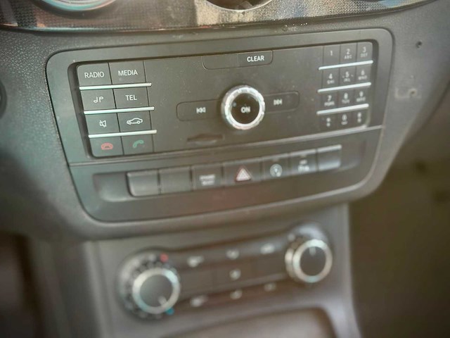 Mercedes b-klasse 220 d ambition , xt-508-g - afbeelding 2 van  12