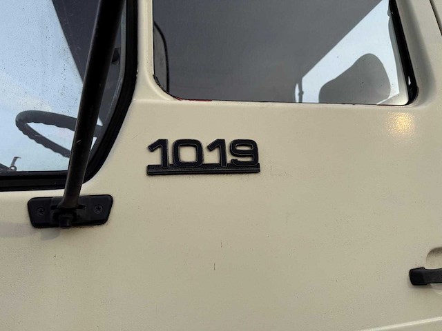 Mercedes benz - 1019 v6 4x4 - vrachtwagen - afbeelding 4 van  11