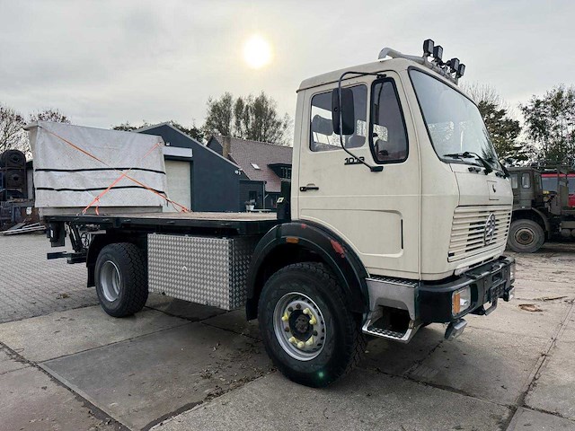 Mercedes benz - 1019 v6 4x4 - vrachtwagen - afbeelding 6 van  11