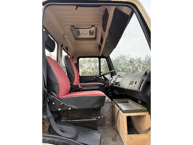 Mercedes benz - 1019 v6 4x4 - vrachtwagen - afbeelding 8 van  11