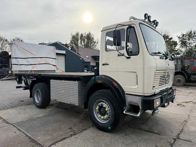 Mercedes benz - 1019 v6 4x4 - vrachtwagen - afbeelding 8 van  11