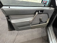 Mercedes-benz - 190 e - 190-serie - 2.0 - oldtimer - 1989 - afbeelding 15 van  26