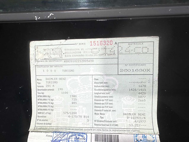 Mercedes-benz - 190-serie - 2.0 - klj-35-h- 1983 - afbeelding 5 van  8