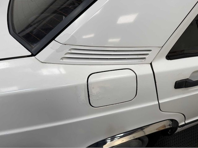 Mercedes-benz - 190-serie - 2.0 e - oldtimer - 1984 - afbeelding 27 van  34