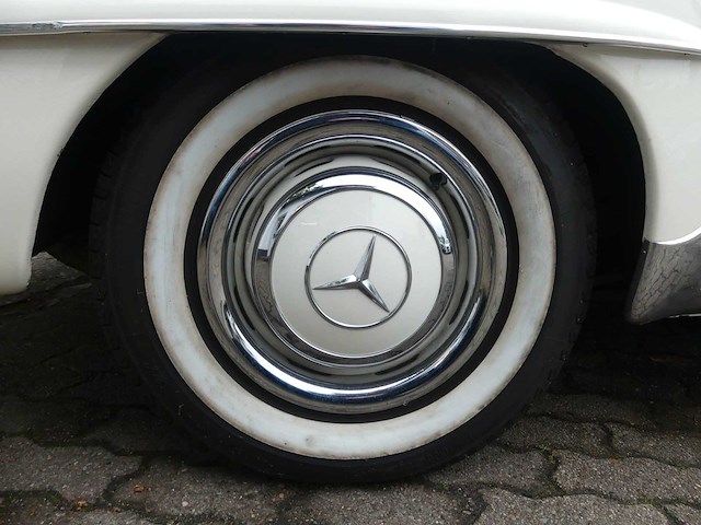 Mercedes-benz - 190 sl roadster - 190 sl roadster - oldtimer - afbeelding 11 van  49
