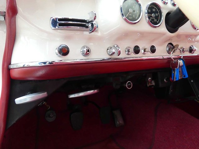 Mercedes-benz - 190 sl roadster - 190 sl roadster - oldtimer - afbeelding 20 van  49