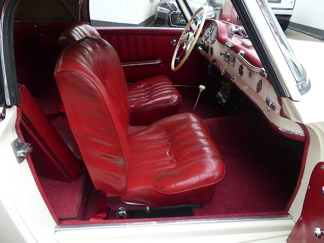 Mercedes-benz - 190 sl roadster - 190 sl roadster - oldtimer - afbeelding 28 van  49