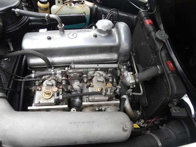 Mercedes-benz - 190 sl roadster - 190 sl roadster - oldtimer - afbeelding 39 van  49