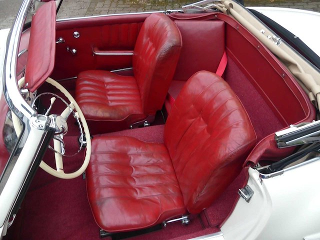 Mercedes-benz - 190 sl roadster - 190 sl roadster - oldtimer - afbeelding 45 van  49