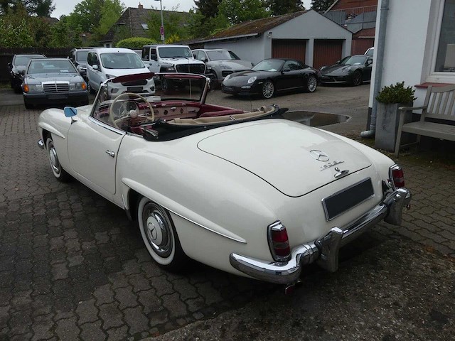 Mercedes-benz - 190 sl roadster - 190 sl roadster - oldtimer - afbeelding 46 van  49