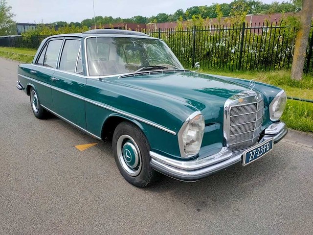 Mercedes-benz - 1968 - 200-280 (w115) - 250 - 27-23-fd - afbeelding 14 van  20
