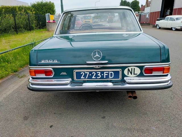 Mercedes-benz - 1968 - 200-280 (w115) - 250 - 27-23-fd - afbeelding 15 van  20