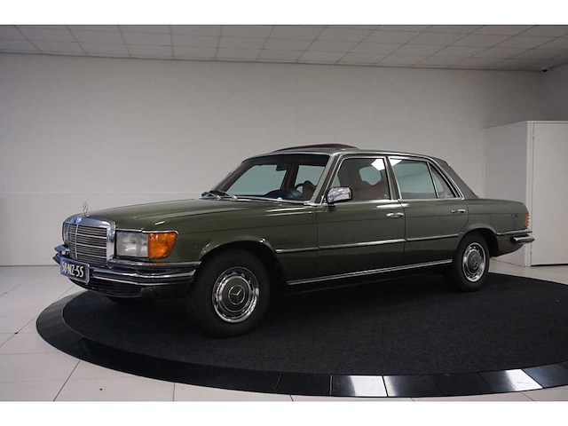 Mercedes-benz - 1976 - s-klasse - 280 s - personenauto - afbeelding 2 van  36