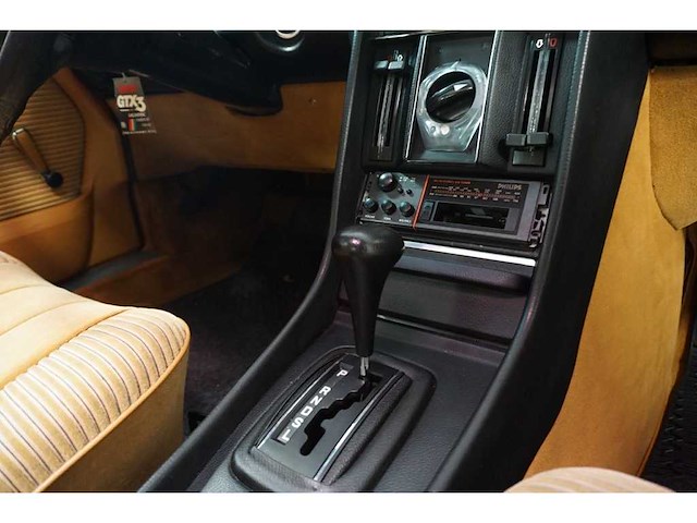 Mercedes-benz - 1976 - s-klasse - 280 s - personenauto - afbeelding 16 van  36