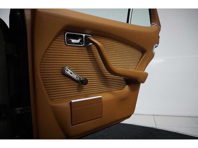 Mercedes-benz - 1976 - s-klasse - 280 s - personenauto - afbeelding 21 van  36