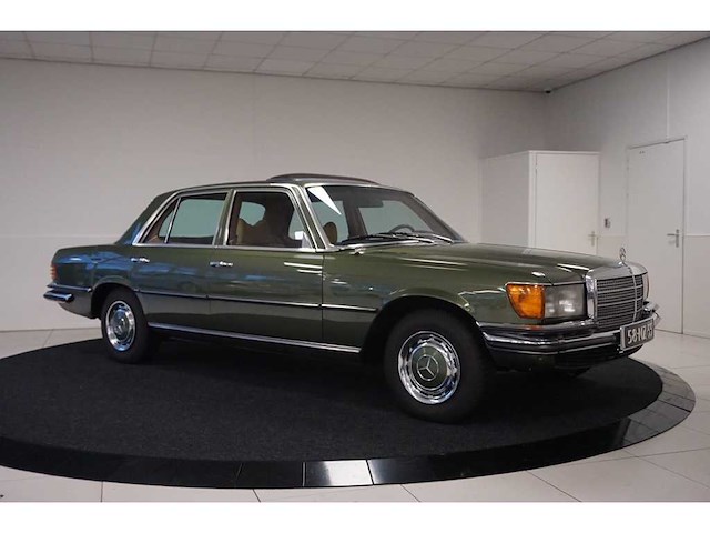 Mercedes-benz - 1976 - s-klasse - 280 s - personenauto - afbeelding 31 van  36