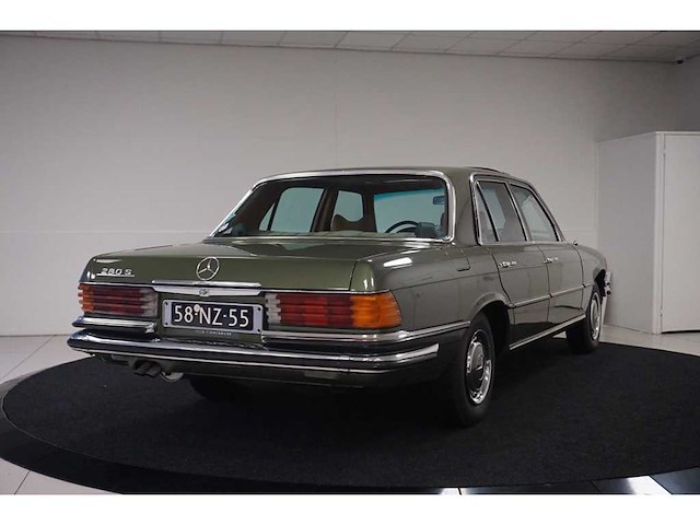 Mercedes-benz - 1976 - s-klasse - 280 s - personenauto - afbeelding 33 van  36
