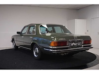 Mercedes-benz - 1976 - s-klasse - 280 s - personenauto - afbeelding 35 van  36