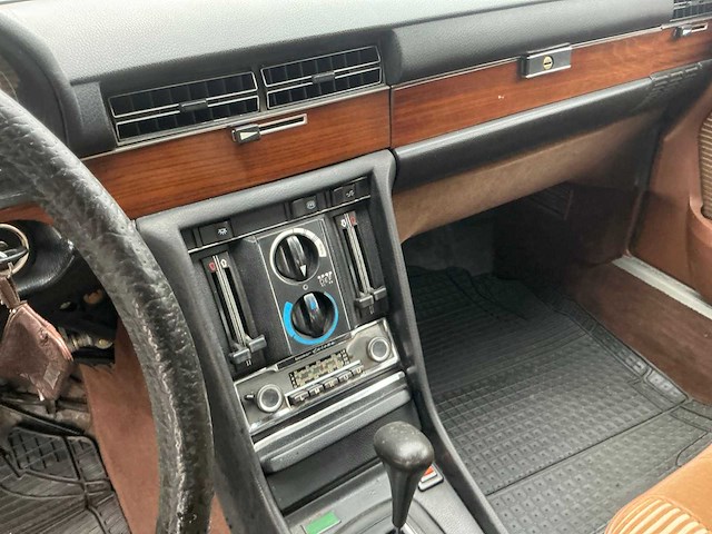 Mercedes-benz - 1976 - s-klasse - 450 sel - personenauto (gz-bz-30) - afbeelding 3 van  23