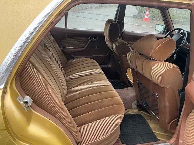 Mercedes-benz - 1976 - s-klasse - 450 sel - personenauto (gz-bz-30) - afbeelding 8 van  23