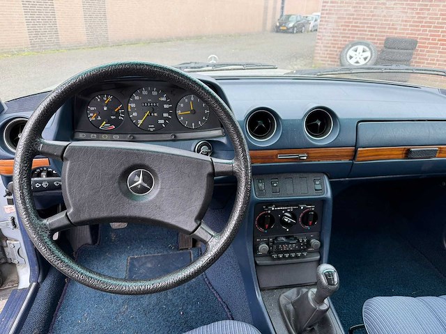 Mercedes-benz - 1984 - 200-500 (w124) - 230 e - kx-26-pp - afbeelding 5 van  14