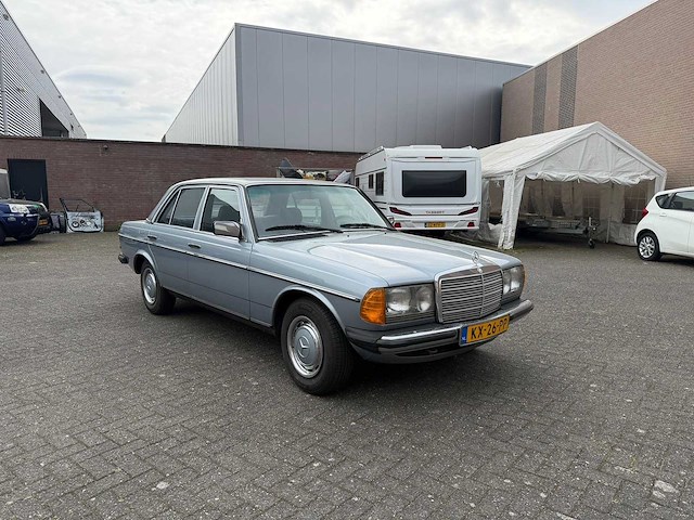 Mercedes-benz - 1984 - 200-500 (w124) - 230 e - kx-26-pp - afbeelding 8 van  14