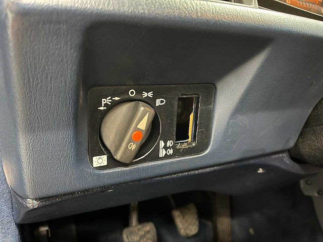 Mercedes-benz - 1989 - 190-serie - 2.3 e - personenauto - afbeelding 7 van  47