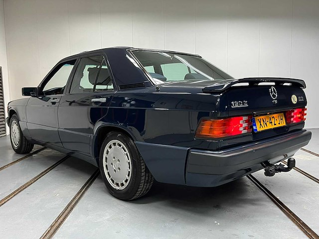 Mercedes-benz - 1989 - 190-serie - 2.3 e - personenauto - afbeelding 44 van  47