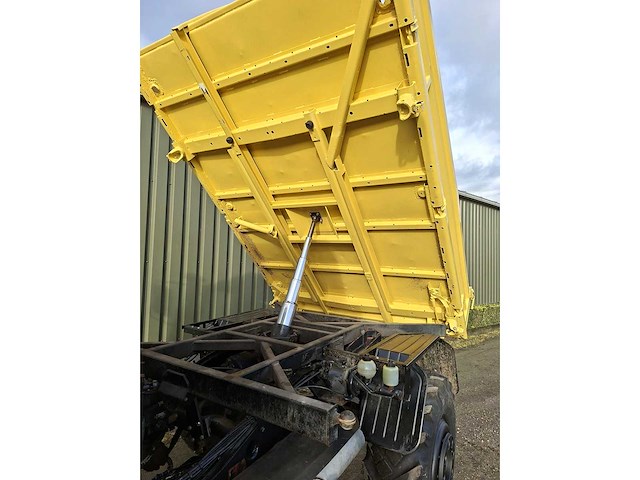 Mercedes-benz - 1992 - unimog u1650 - vrachtwagen - afbeelding 2 van  13