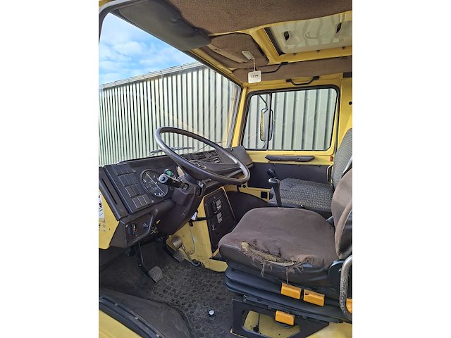 Mercedes-benz - 1992 - unimog u1650 - vrachtwagen - afbeelding 12 van  13