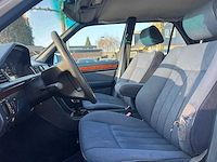 Mercedes-benz - 1993 - e-klasse - 200 - gv-pj-41 - afbeelding 6 van  12