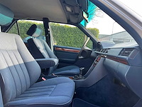 Mercedes-benz - 1993 - e-klasse - 200 - gv-pj-41 - afbeelding 11 van  12