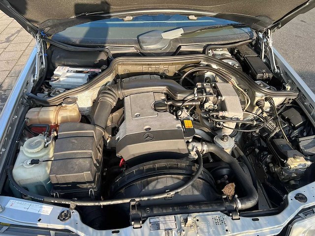 Mercedes-benz - 1993 - e-klasse - 200 - gv-pj-41 - afbeelding 12 van  12