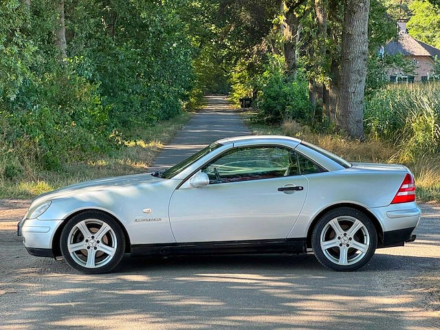 Mercedes-benz - 1998 - slk-klasse - 230 kompressor - tx-fj-69 - personenauto - afbeelding 11 van  16