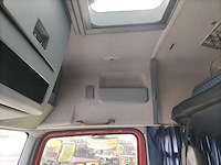 Mercedes-benz - 1999 - vrachtwagen - afbeelding 15 van  51