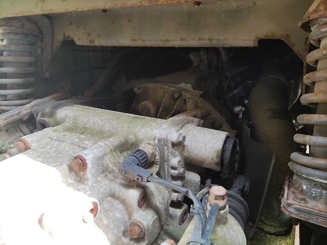 Mercedes-benz - 1999 - vrachtwagen - afbeelding 37 van  51