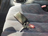 Mercedes-benz - 1999 - vrachtwagen - afbeelding 47 van  51